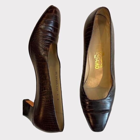 Salvatore Ferragamo Vintage Chocolate Crocodile size 9 - Picture 1 of 14